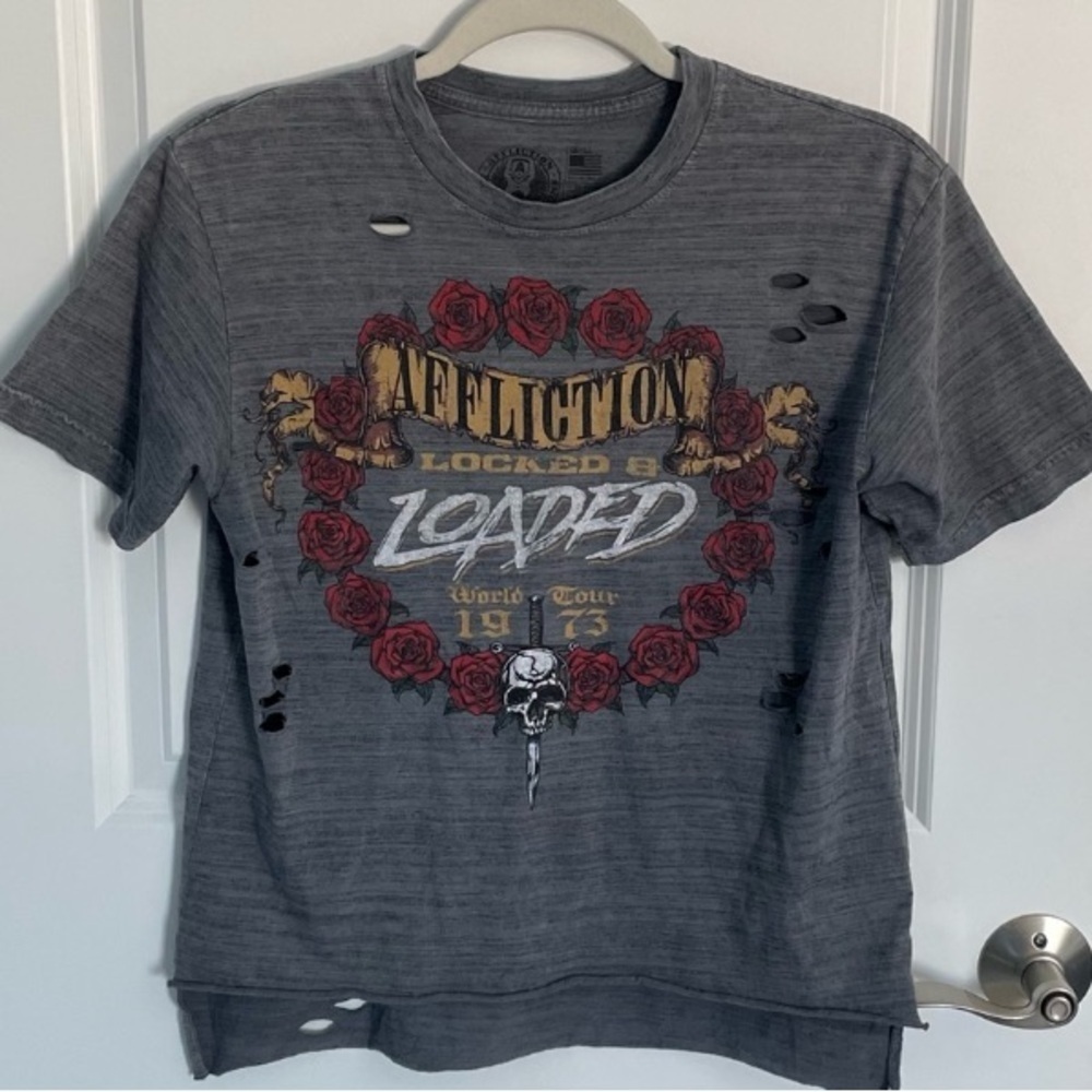 Affliction locked and loaded distressed gray t-Shirt tee skulls 35427